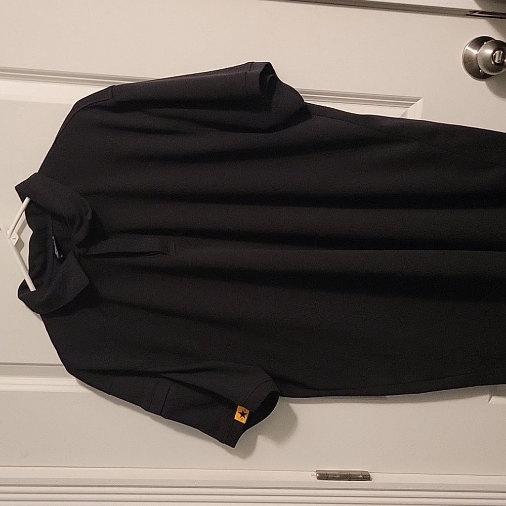 Black dri-fit polo